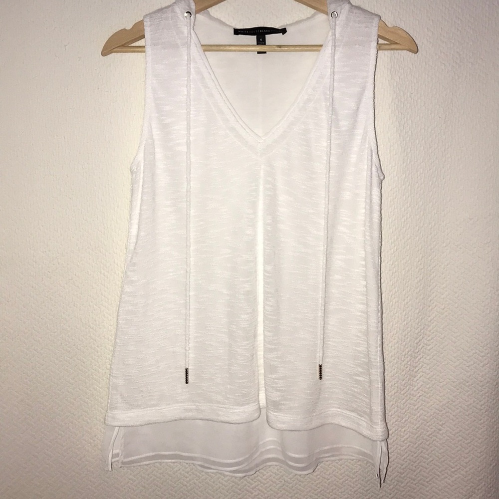 White House Black Market Sleeveless Hoodie Small